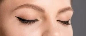 Göz Kapağı Düşüklüğüne Cerrahi Müdahale Göz Kapağı Düşüklüğüne Cerrahi Müdahale